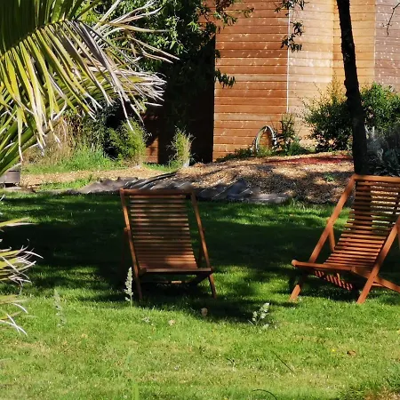 Domaine De Kerizel Bed & Breakfast Ambon
