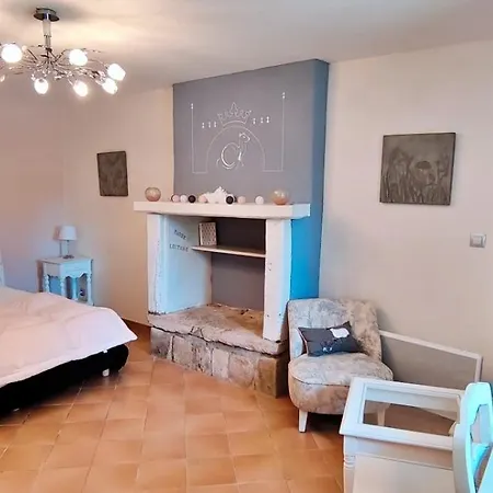 Domaine De Kerizel Bed & Breakfast *
