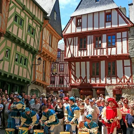 Domaine De Kerizel Bed & Breakfast